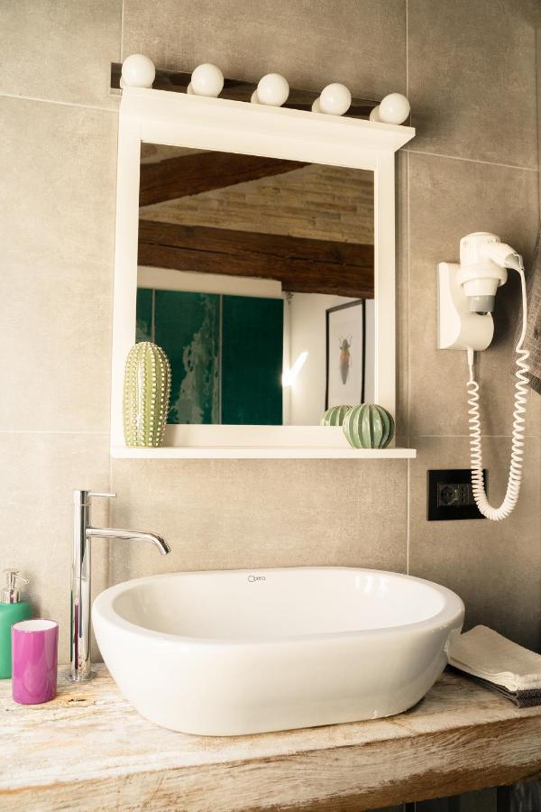La Trave Bed & Breakfast Montecosaro  Bagian luar foto